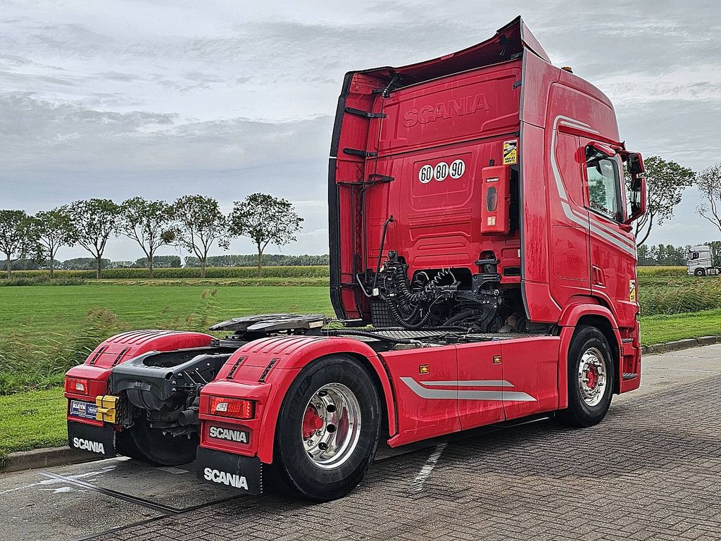 SCANIA R450