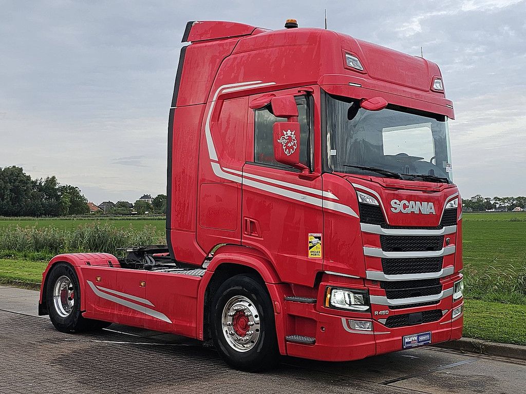 SCANIA R450