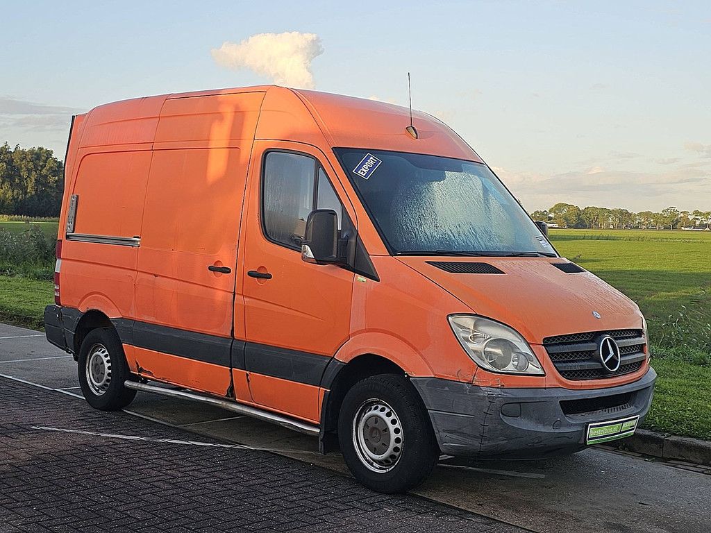MERCEDES-BENZ SPRINTER 310 l1h2 laadklep export