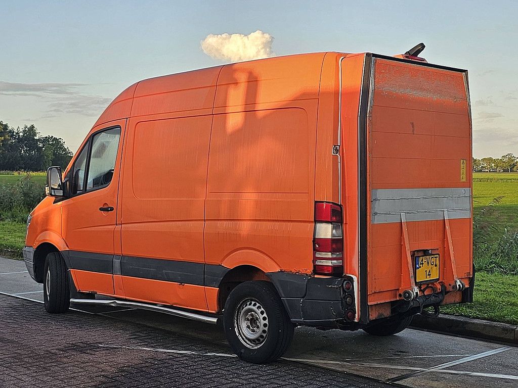 MERCEDES-BENZ SPRINTER 310 l1h2 laadklep export