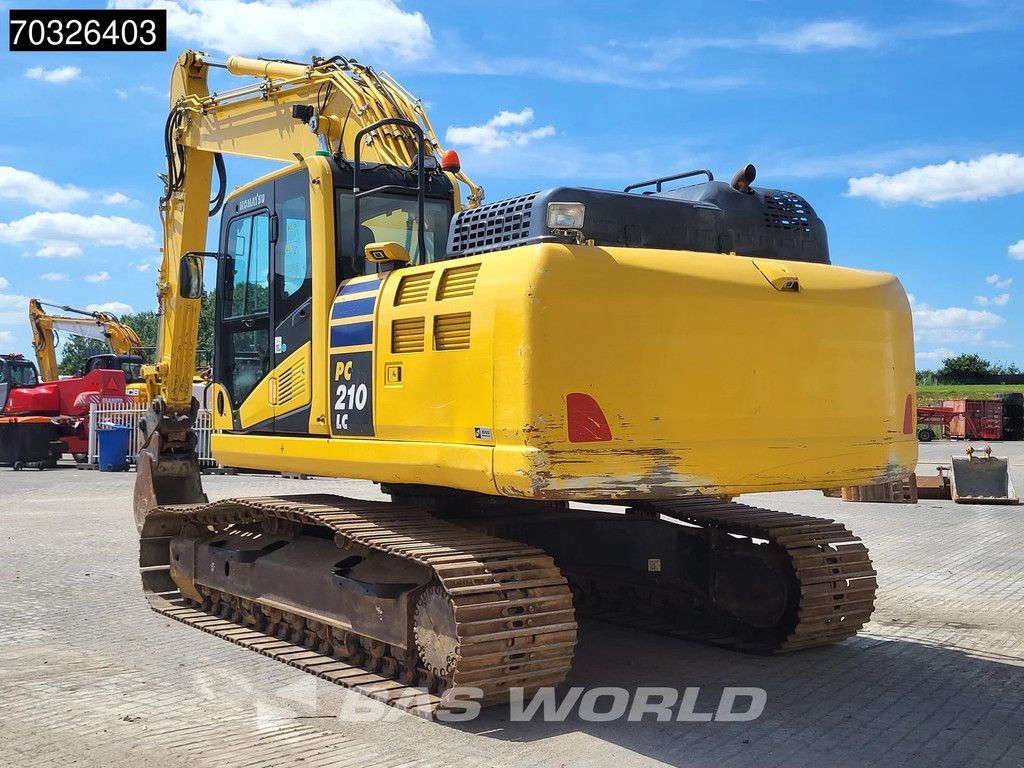 Komatsu PC210 LC-11