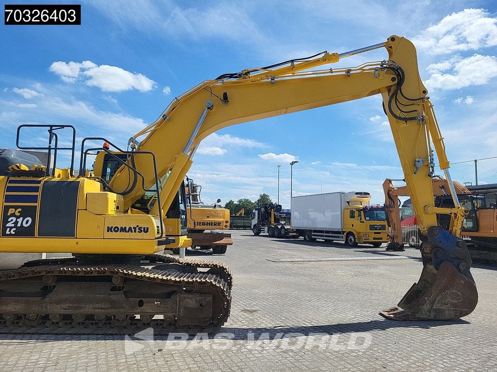 Komatsu PC210 LC-11