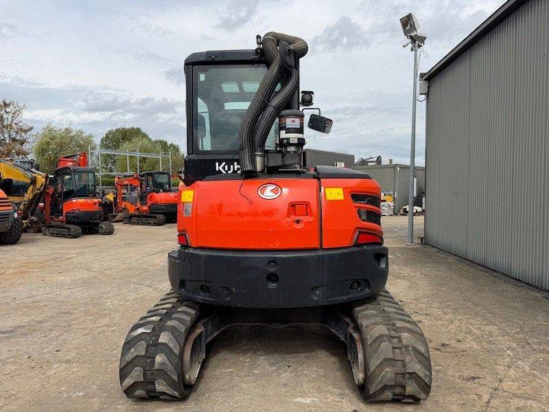 Kubota U 48-4