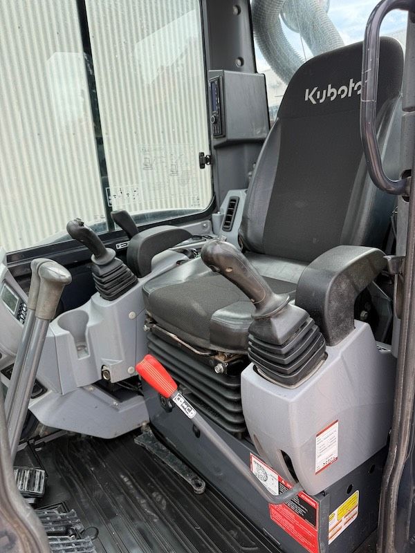 Kubota U 48-4
