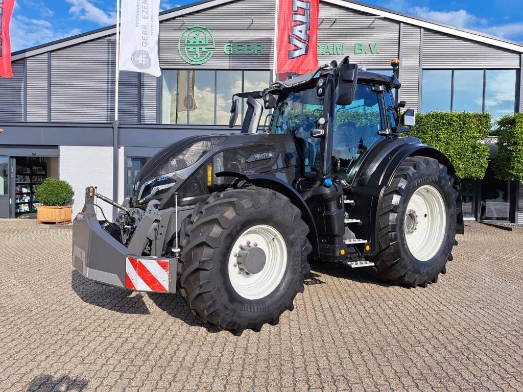 Valtra Q 305