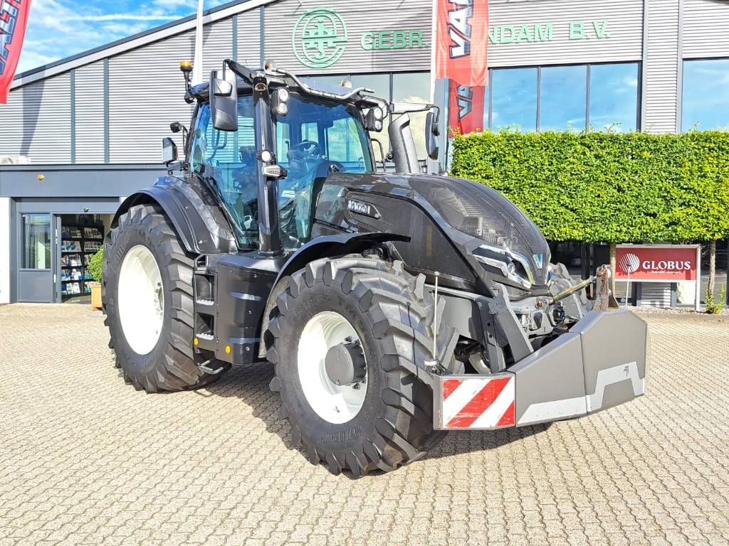 Valtra Q 305