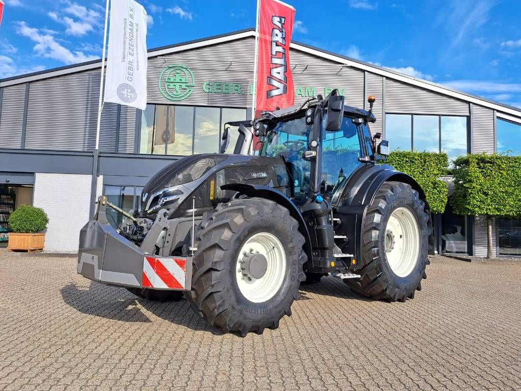 Valtra Q 305