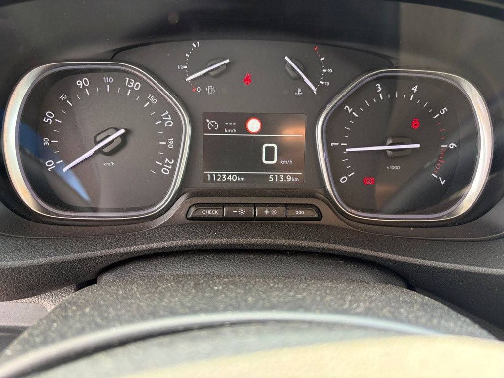 Peugeot Expert 2.0 HDI Diesel 123hp Van