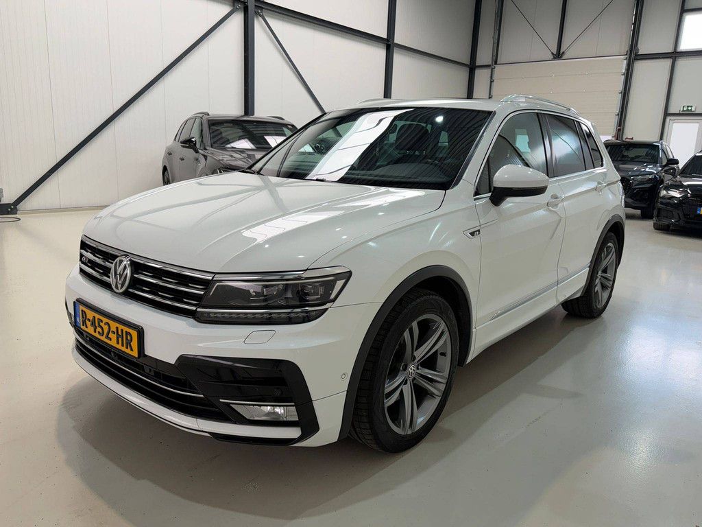 SUV Volkswagen Tiguan R-Line Diesel 150 PS 2017 (Marge)