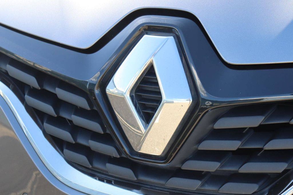 Personenauto Renault Scenic Benzine 140pk 2018