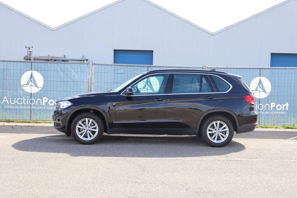 SUV BMW X5 SDRIVE25D Diesel 218 PS 2015