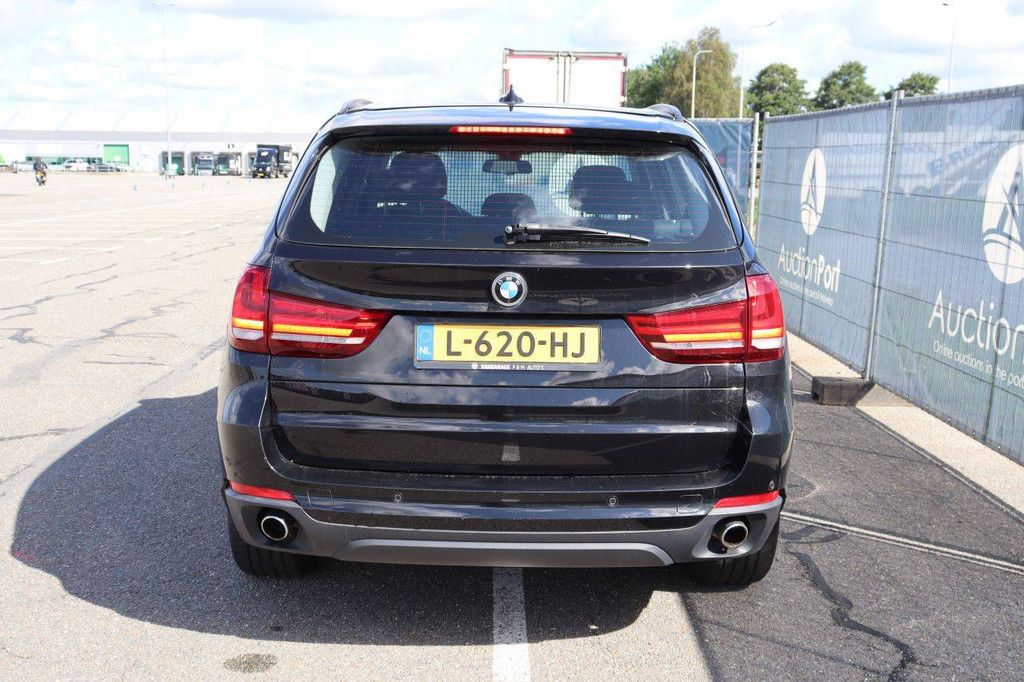SUV BMW X5 SDRIVE25D Diesel 218 PS 2015