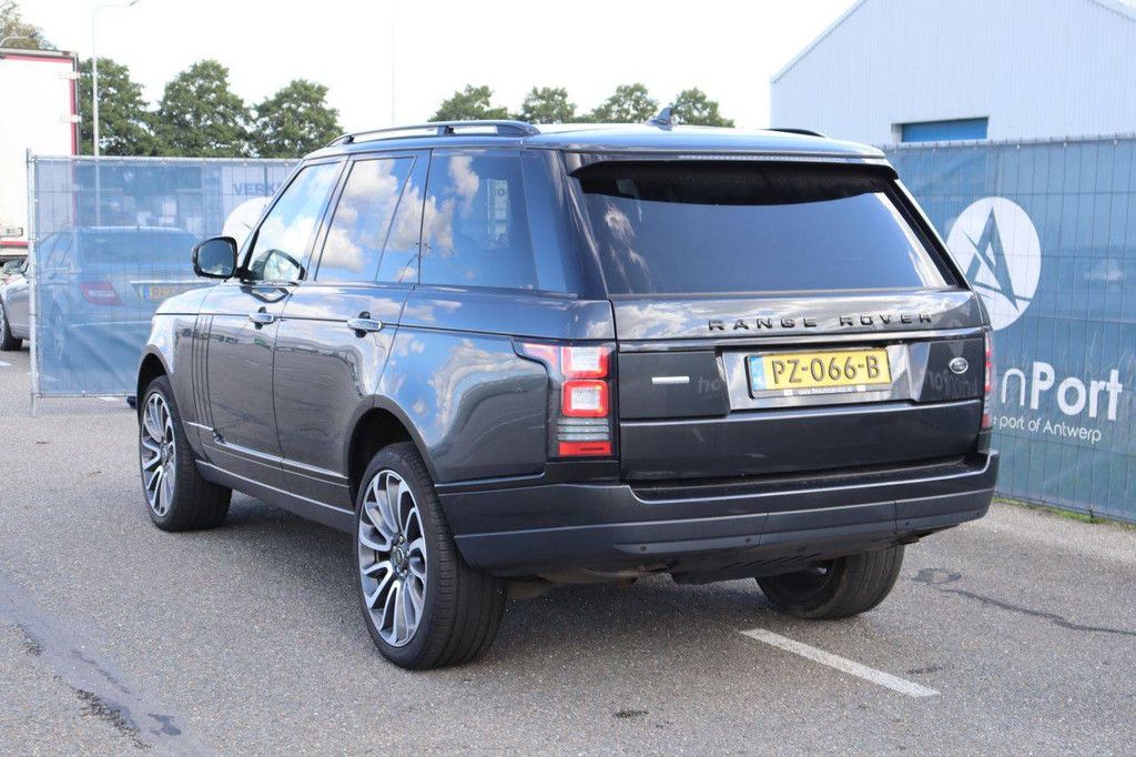 SUV Land Rover Range Rover Diesel 259 PS 2015