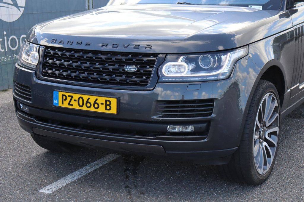 SUV Land Rover Range Rover Diesel 259 PS 2015