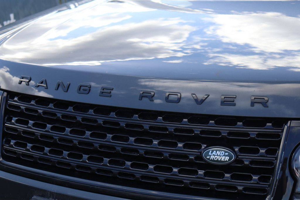 SUV Land Rover Range Rover Diesel 259 PS 2015