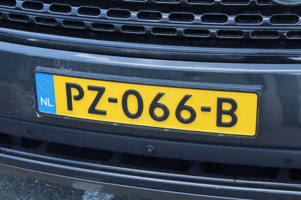 SUV Land Rover Range Rover Diesel 259 PS 2015