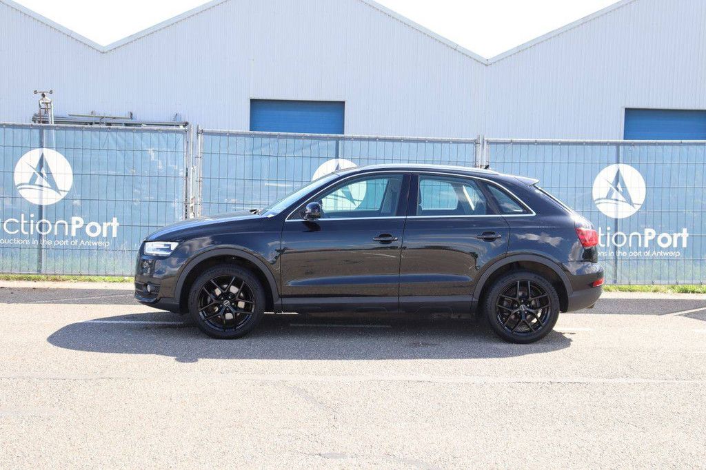 SUV Audi Q3 Pro Line Petrol 170hp 2012