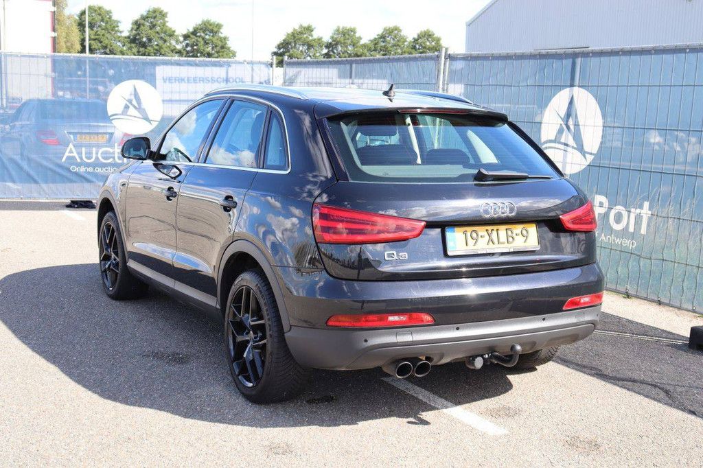 SUV Audi Q3 Pro Line Petrol 170hp 2012