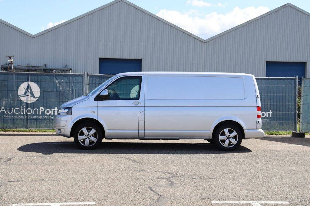Volkswagen Transporter Diesel 180 PS Van 2015