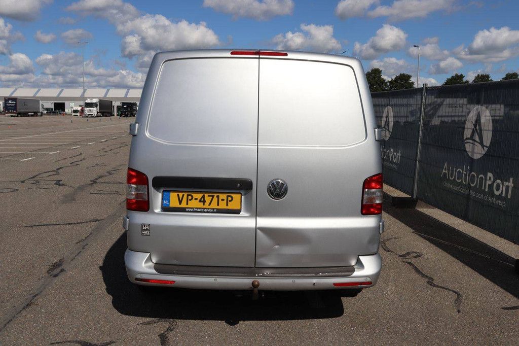 Volkswagen Transporter Diesel 180 PS Van 2015