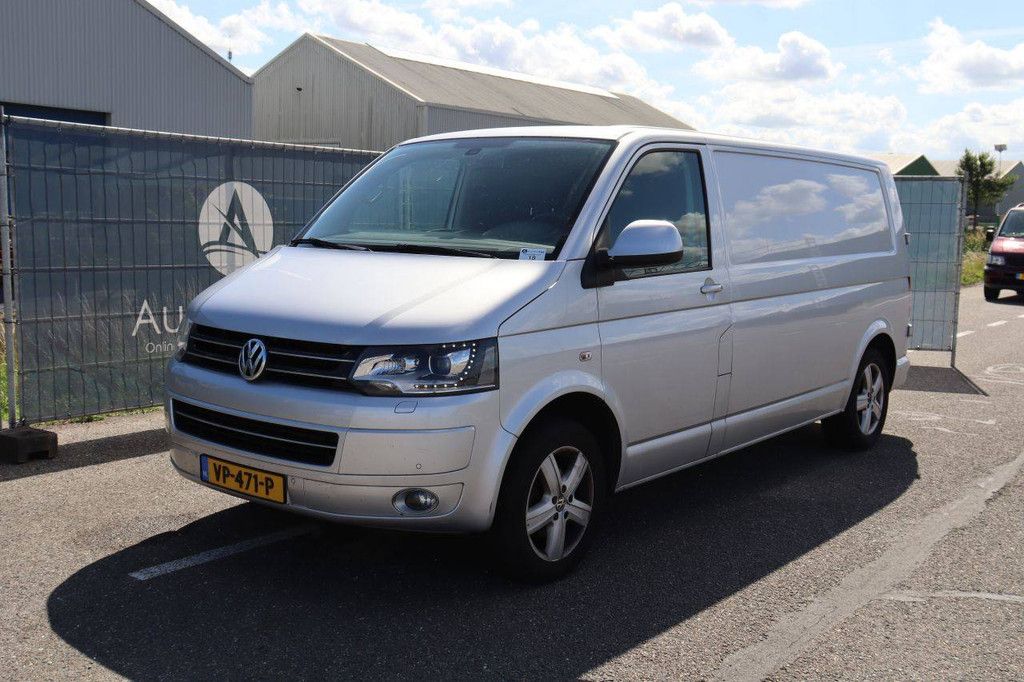 Volkswagen Transporter Diesel 180 PS Van 2015
