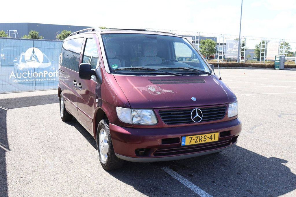 Mercedes-Benz VITO 114 Benziner 143 PS Van 1999