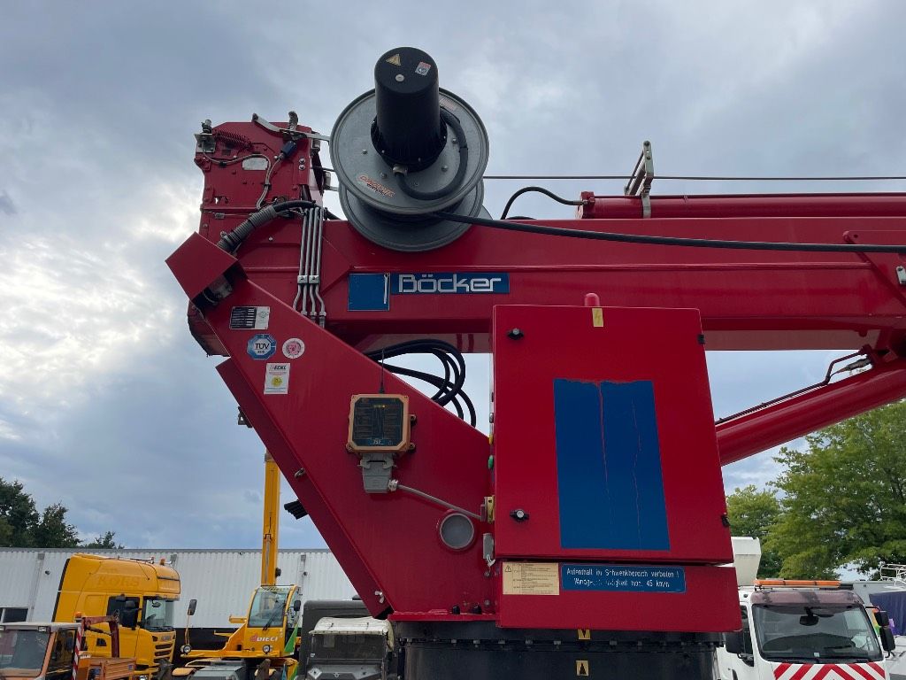Böcker AK 35/3000 SPS