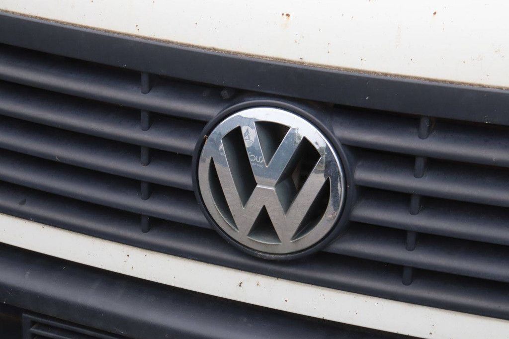 Volkswagen LT35A Diesel Van 109 PS 2001