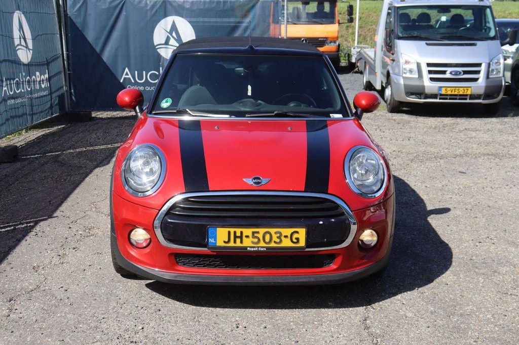 Mini Cooper Convertible Petrol 136hp 2016