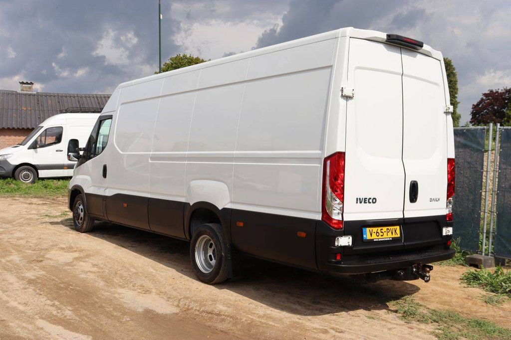 Iveco 35C14 Diesel-Transporter 136 PS 2022