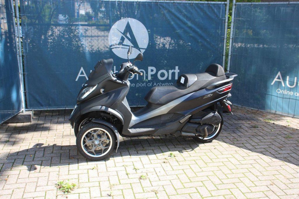 Scooter Piaggio MP3 Benzine 40pk 2017