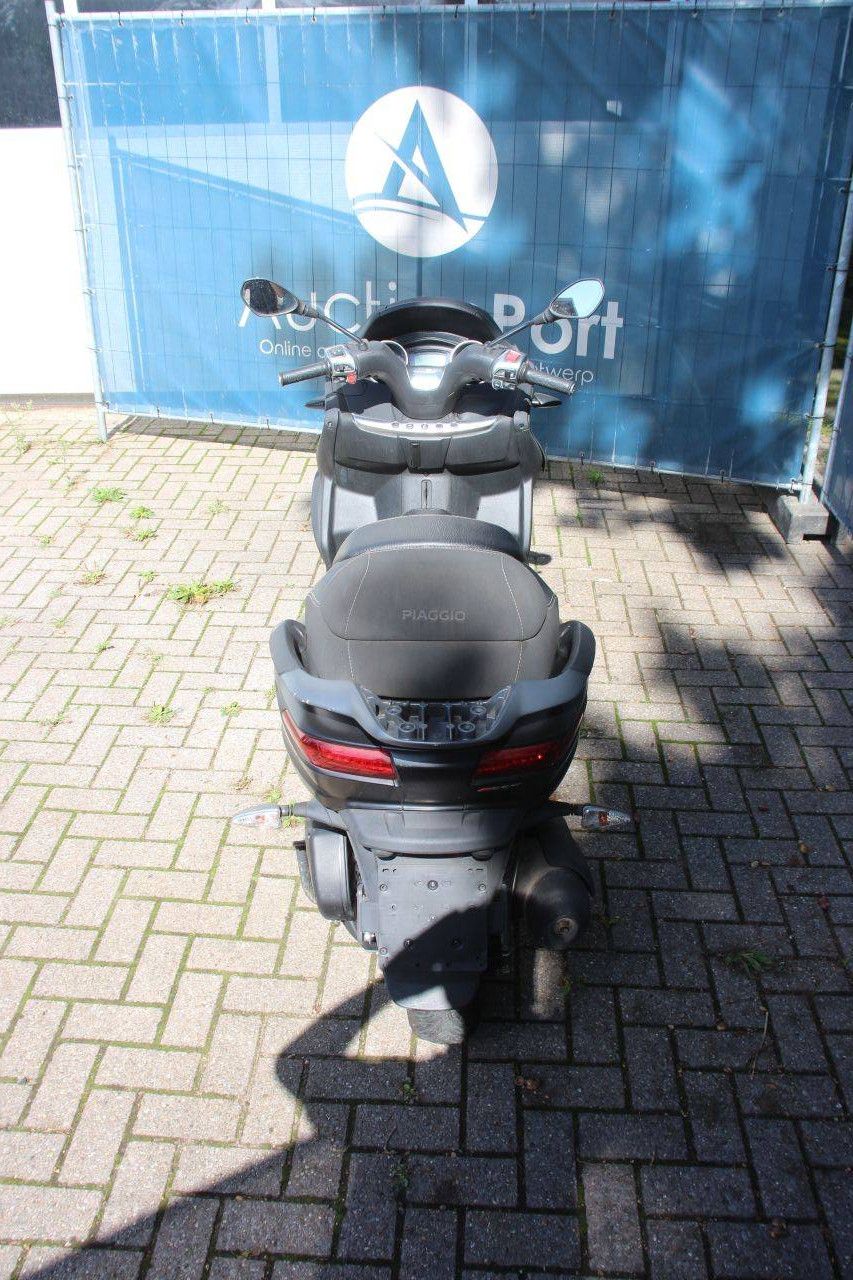Scooter Piaggio MP3 Benzine 40pk 2017