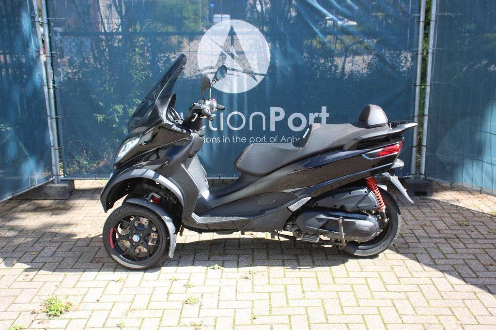 Piaggio MP3 350 Scooter Petrol 30hp 2021