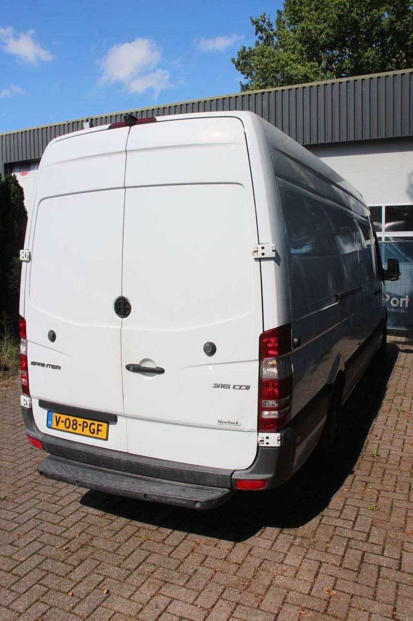 Mercedes-Benz Sprinter Diesel Van 163 PS 2016