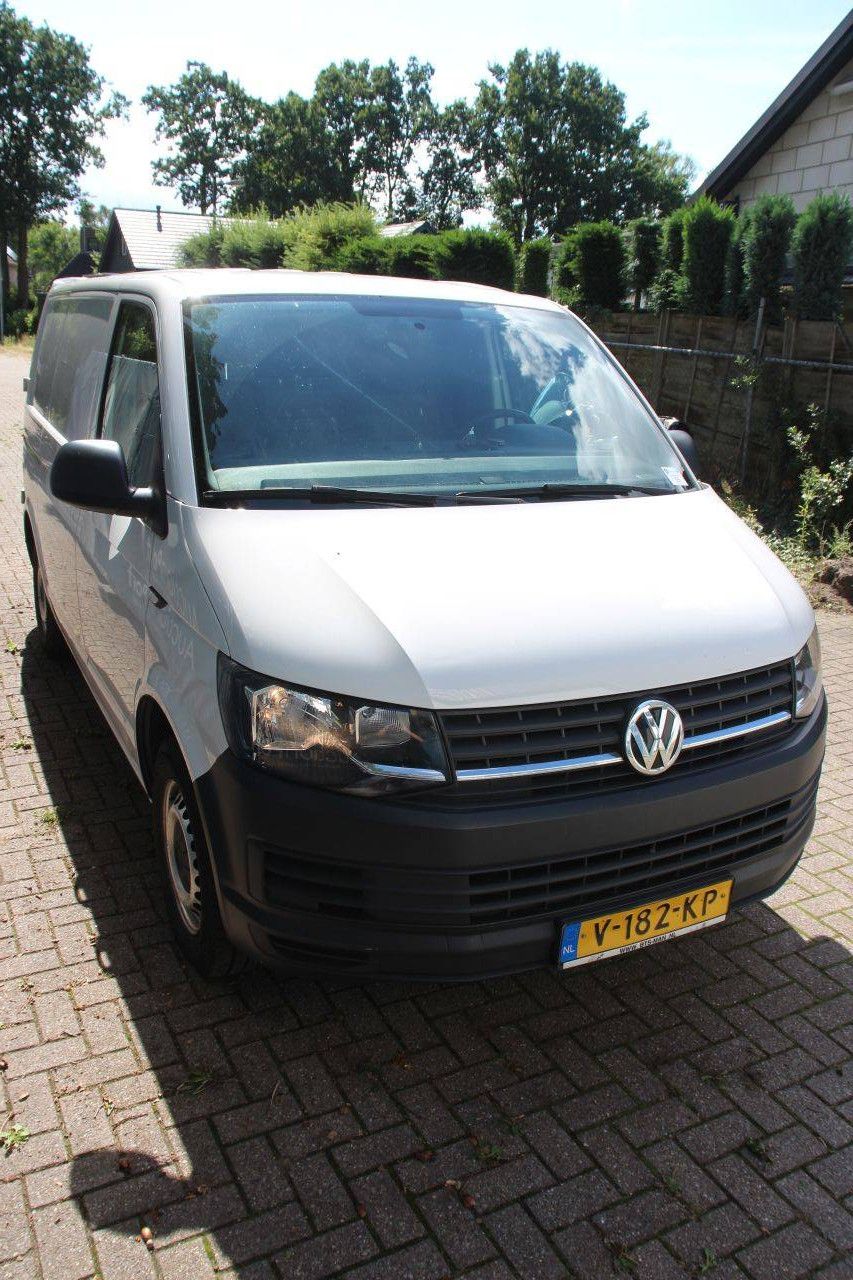 Volkswagen Transporter Diesel 102hp Van 2018