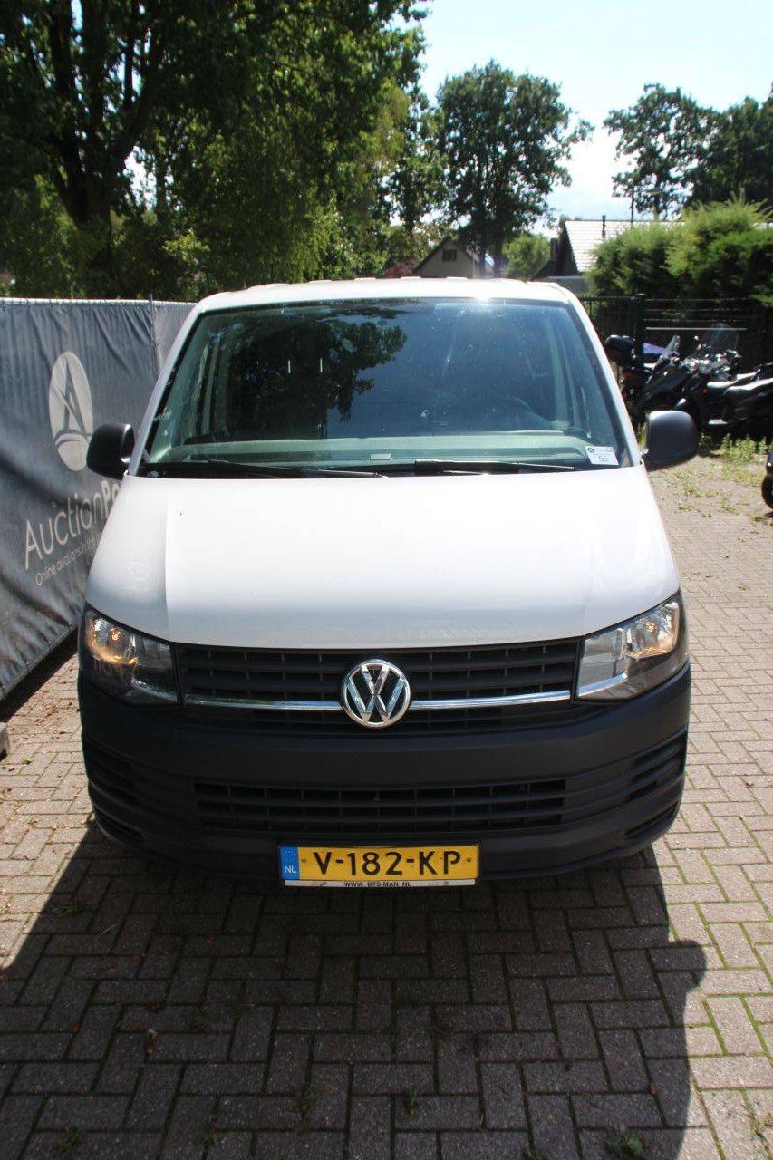 Volkswagen Transporter Diesel 102hp Van 2018