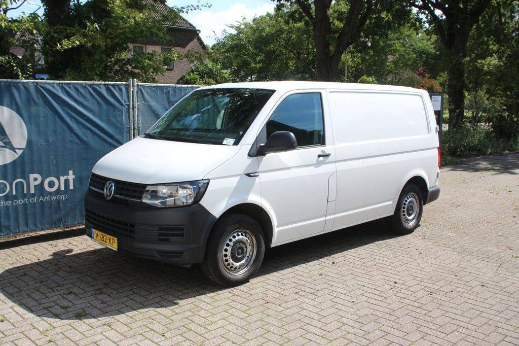 Volkswagen Transporter Diesel 102hp Van 2018