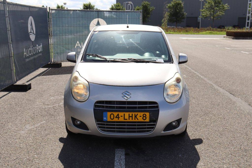 Suzuki Alto Pkw Benzin 68 PS 2010