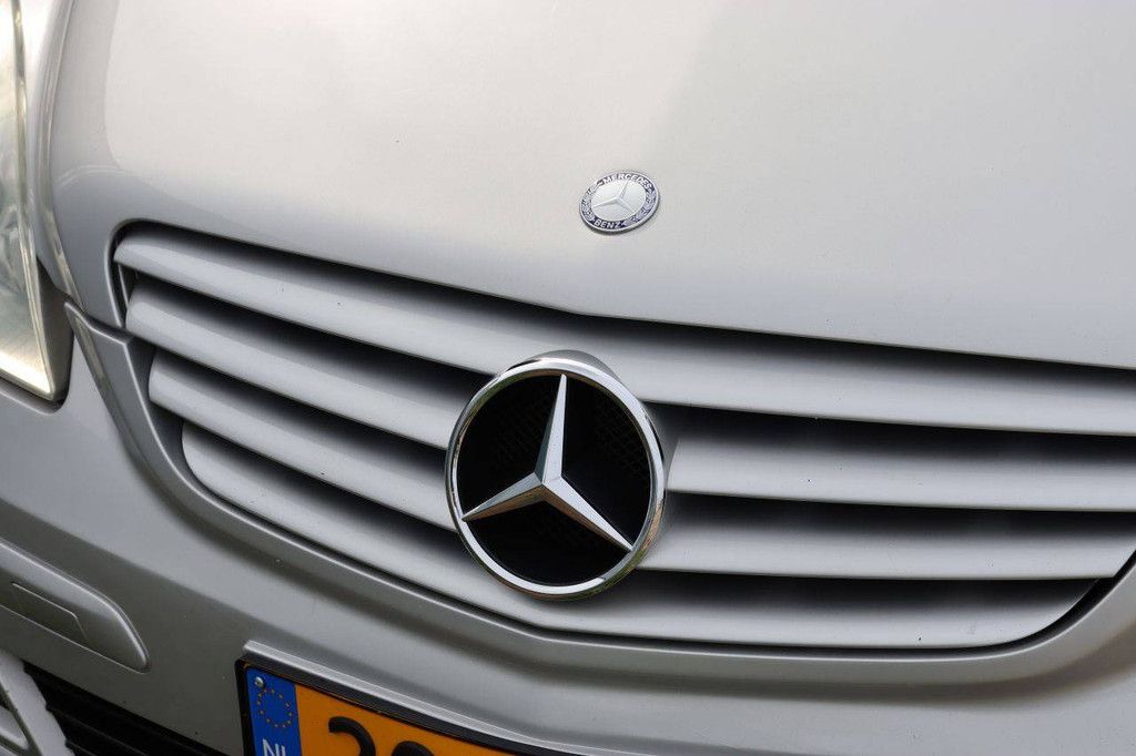 Passenger car Mercedes-Benz B170 Petrol 116hp 2007 (Margin)