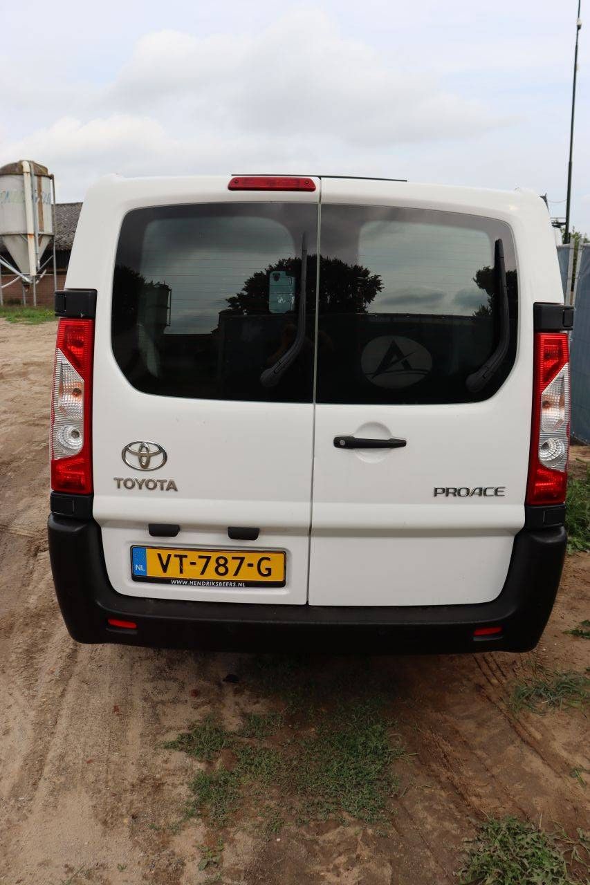 Toyota Proace Diesel 128 PS Van 2016
