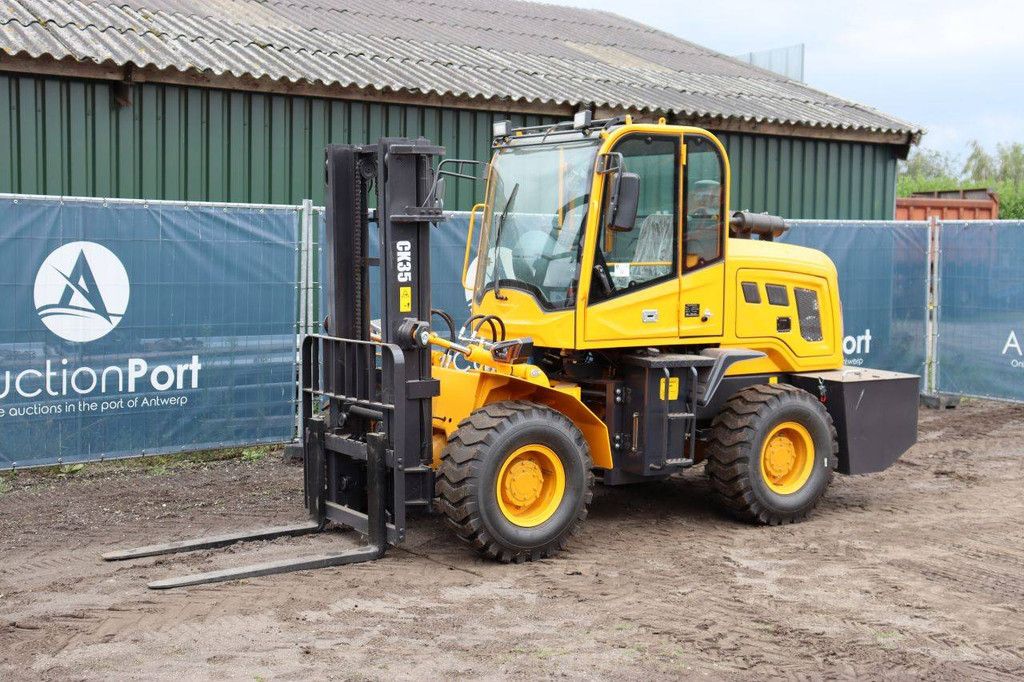 Geländestapler CK35 Diesel 37 kW 3500 kg 3,0 m Baujahr 2026 Neu