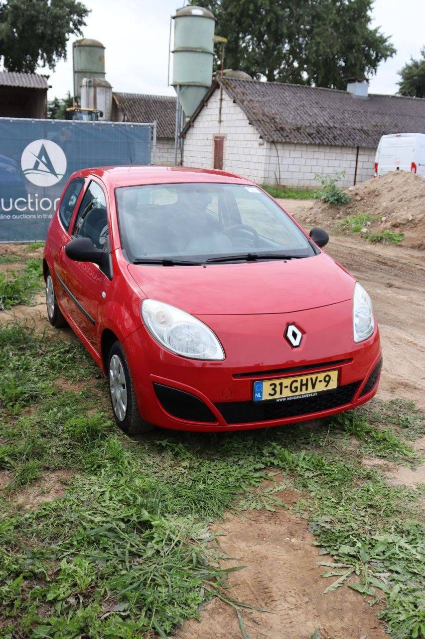 Pkw Renault Twingo Benzin 59 PS 2008 (Margin)