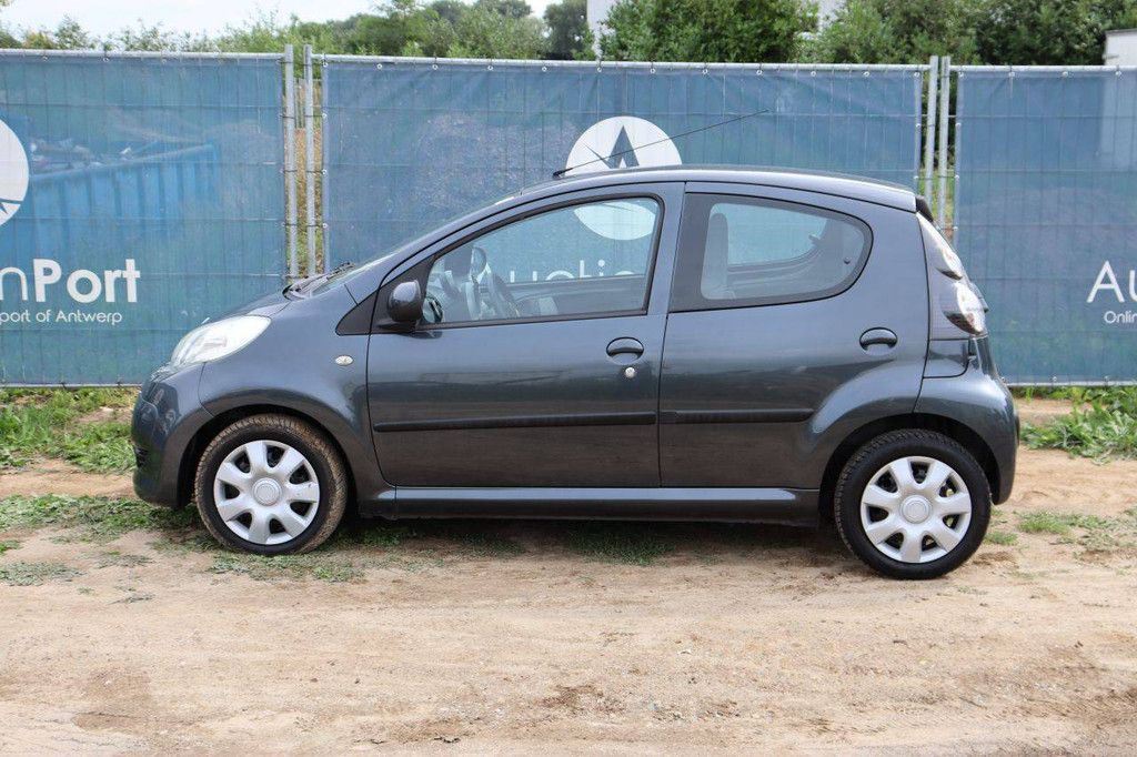 Pkw Citroën C1 Benzin 68 PS 2009 (Marge)