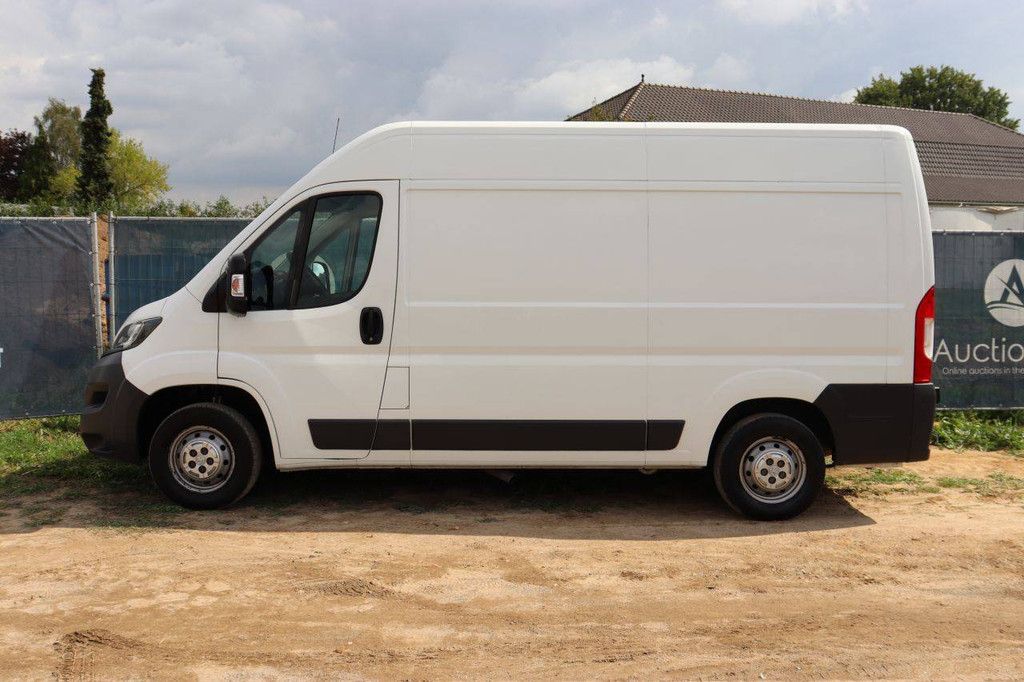Peugeot Boxer Diesel Van 131 PS 2017