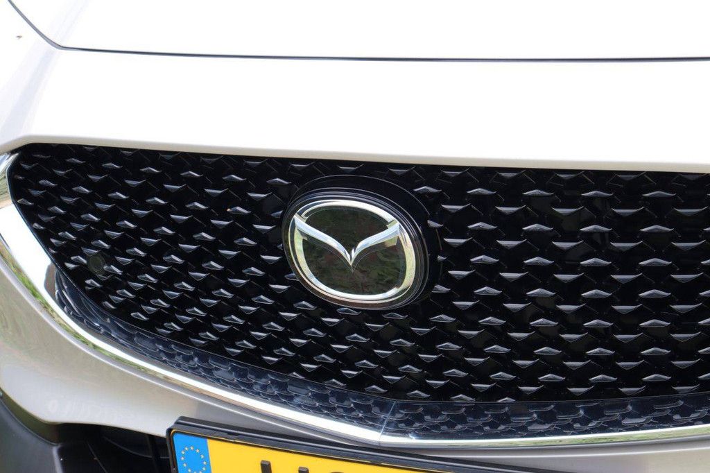 SUV Mazda CX-30 Benzin 140 PS 2024