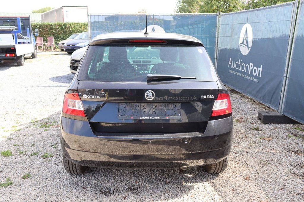 Pkw Skoda Fabia Benzin 90 PS 2016 (Margin)