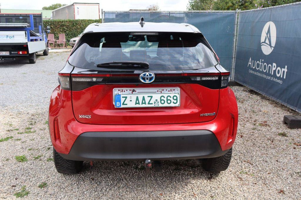 SUV Toyota Yaris Cross Hybrid 92 PS (Marge)