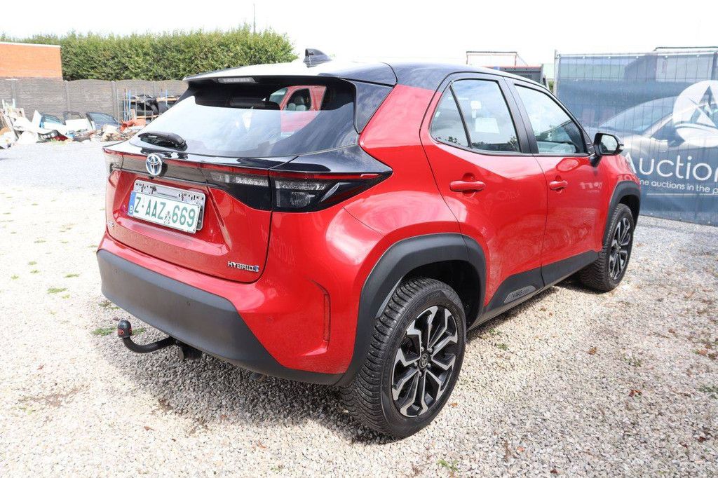 SUV Toyota Yaris Cross Hybrid 92 PS (Marge)
