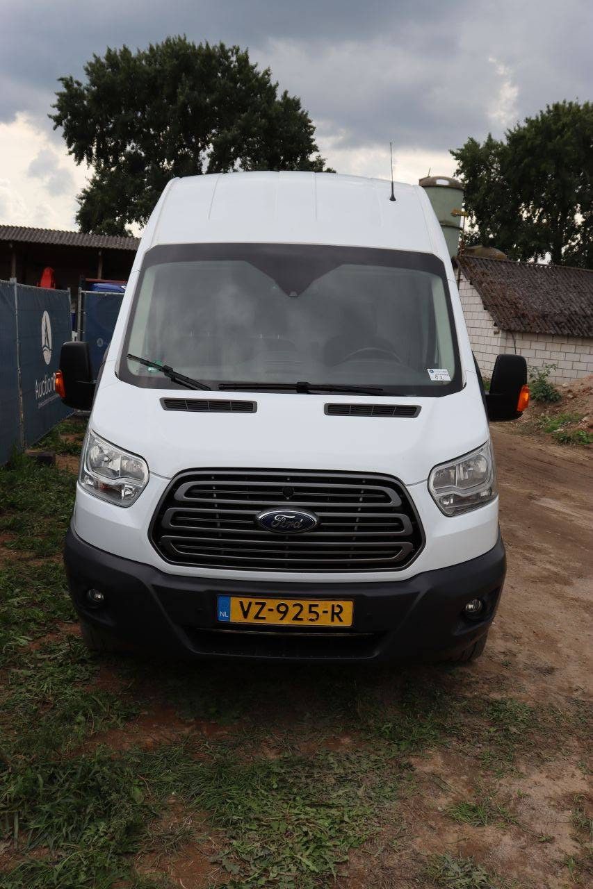 Ford Transit Diesel Van 131 PS 2016