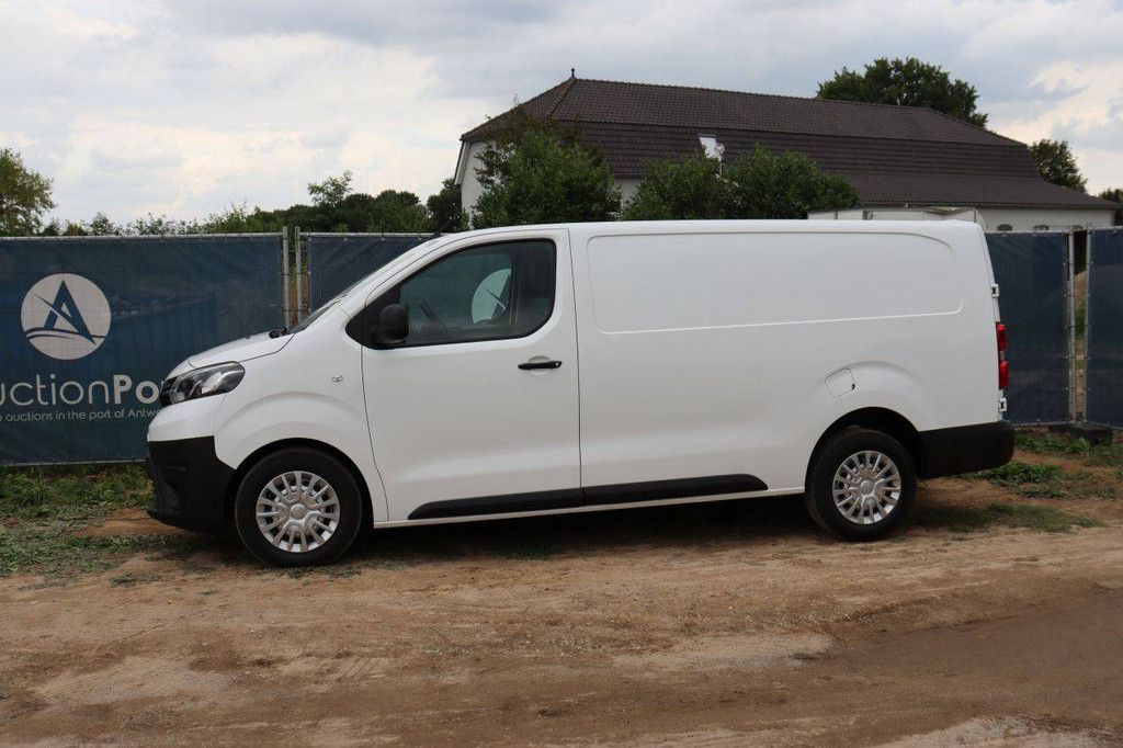 Toyota Proace Diesel Van 144 PS 2022
